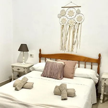 Menendez Bohemian Dreams By Deihu Experiences