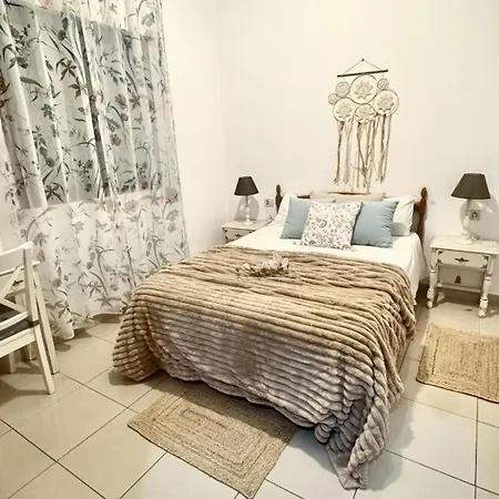 Menendez Bohemian Dreams By Deihu Experiences *