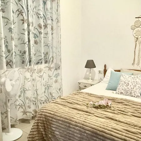 Menendez Bohemian Dreams By Deihu Experiences Appartement